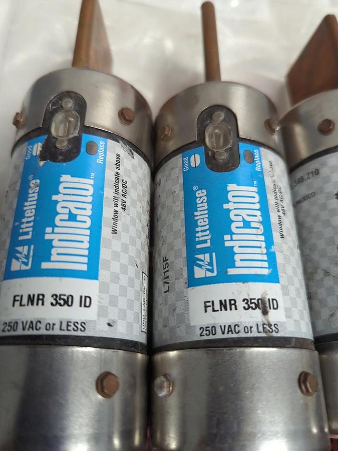 Used LITTELFUSE,FLNR350ID,INDICATOR 350 AMP FUSE LOT OF 3 PRE-OWNED