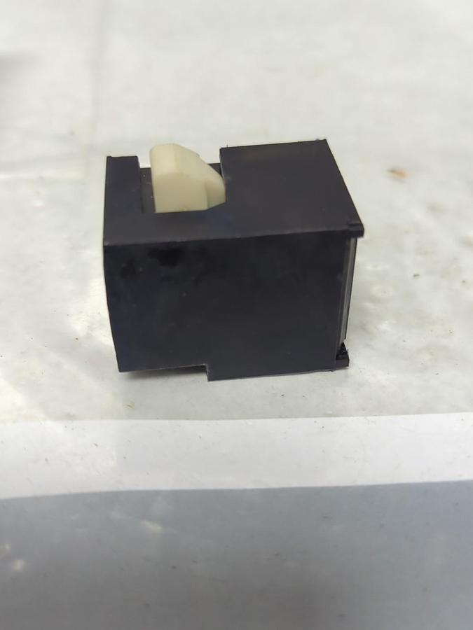 ALLEN BRADLEY,1495-N8,AUXILIARY CONTACT SERIES A NOS