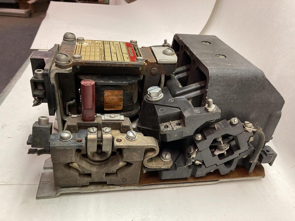 Used Westinghouse,11-200-N-3,Life-Linestarter Motor Size 3