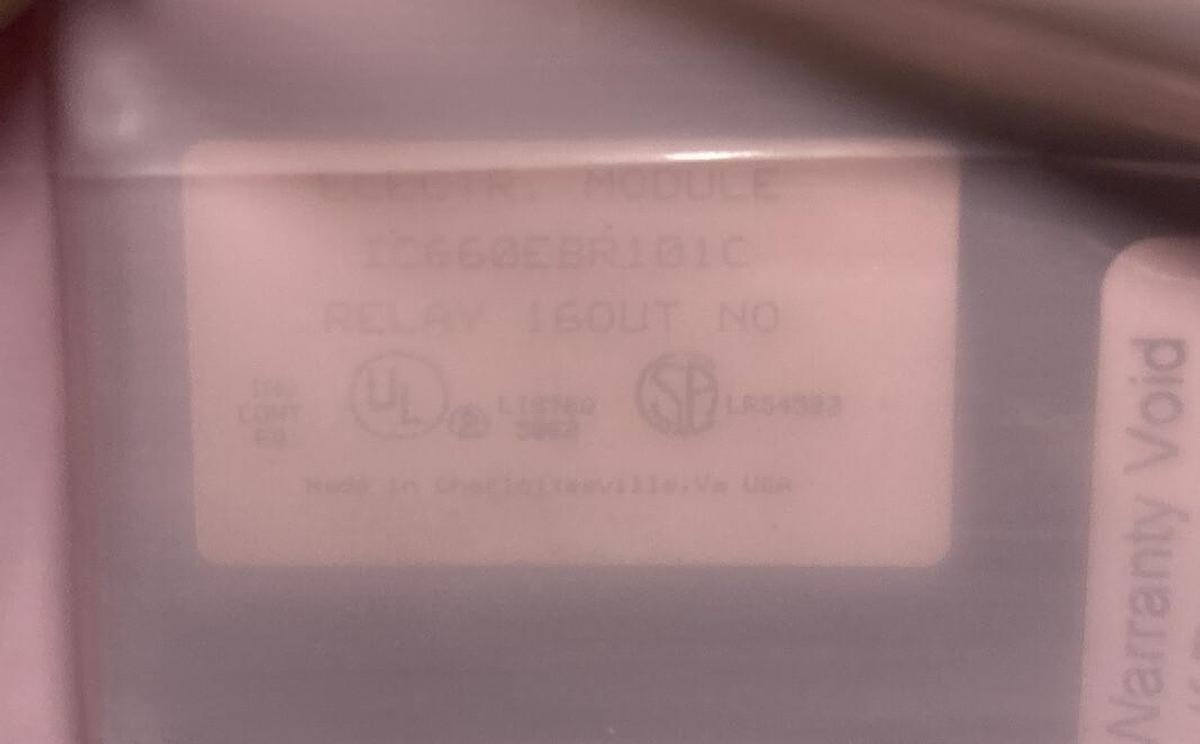 Used GE FANUC,IC660EBR101 / IC660EBR101C,GENIUS BLOCK RELAY OUTPUT MODULE REFURBISHED