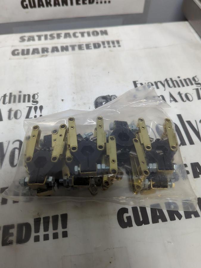 SACMI USA GROUP,8JJA09144D0000,CARBON BRUSH GRIPPER LOT OF 12 NOS