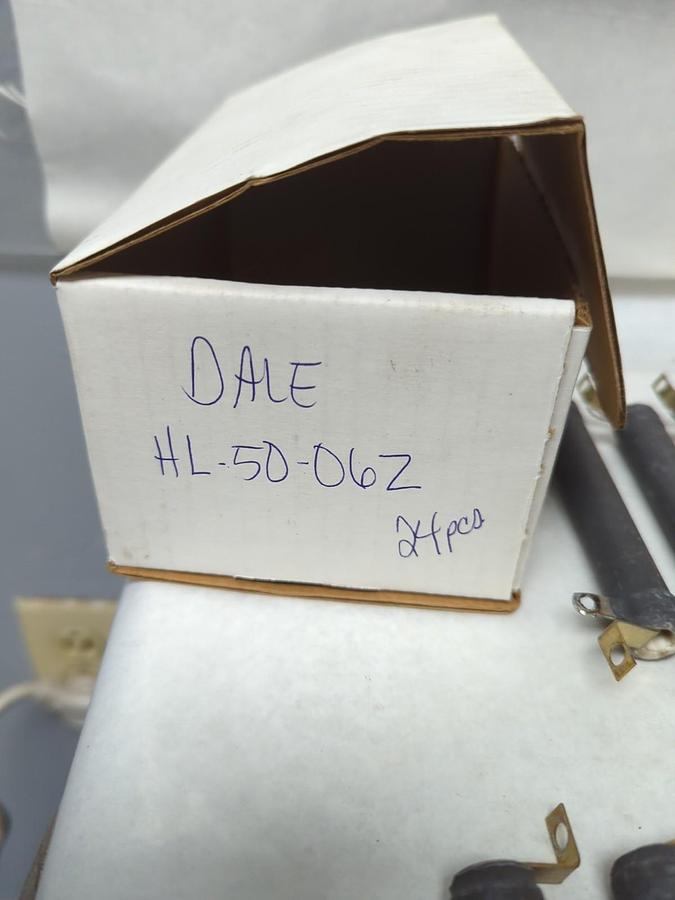 Used DALE,HL-50-06Z,RESISTOR 5000Ω 10% 50W LOT OF 24 PRE-OWNED