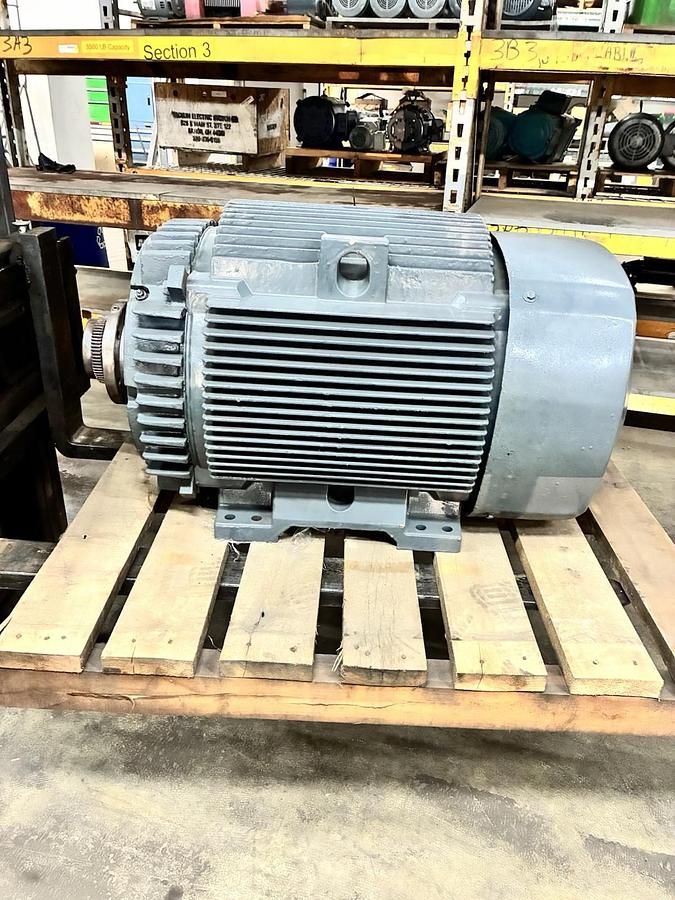 Used GE,5KS444BS110A,ENERGY SAVER MOTOR 125HP 3575RPM 460V 3PH 444TS