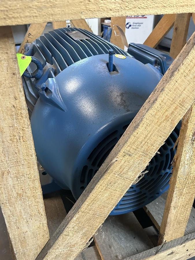 WEG,R10018ET3H405T-W22,SEVERE DUTY MOTOR 100HP 575V 1775RPM 404/5TSC FRAME