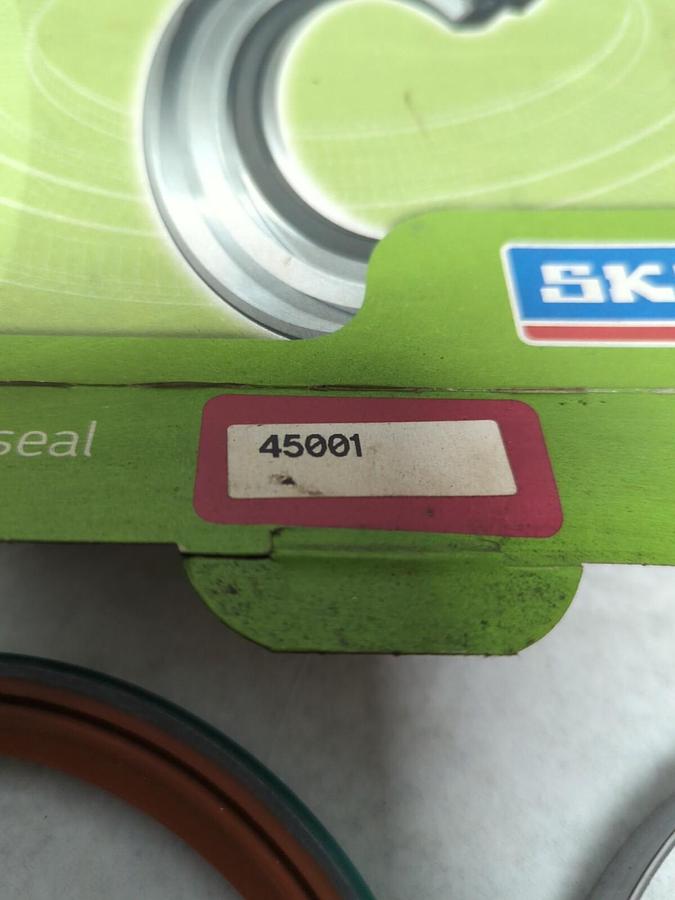 SKF,45001,SCOTSEAL CLASSIC SEAL KIT NOS