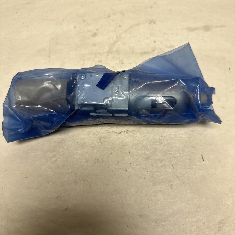 Used SMC,AW20-N02-CZ,Regulator NEW