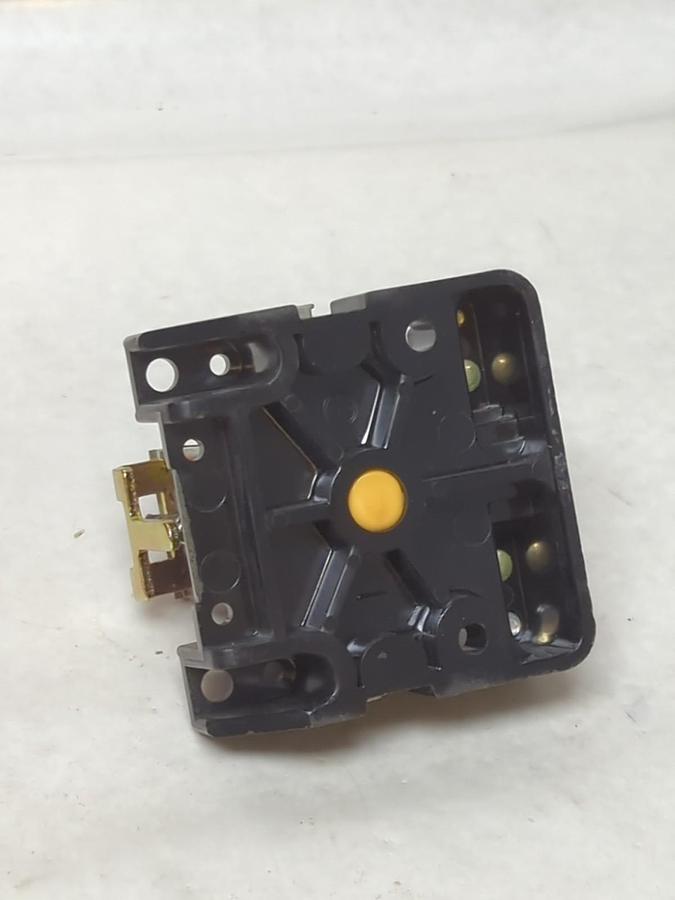 DAYTON,5X851A,GENERAL PURPOSE RELAY 240V 60HZ NOS