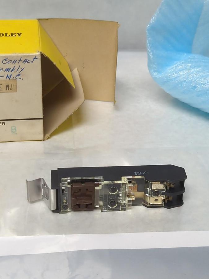 ALLEN BRADLEY,595-BL,SERIES B AUXILIARY CONTACT NOS