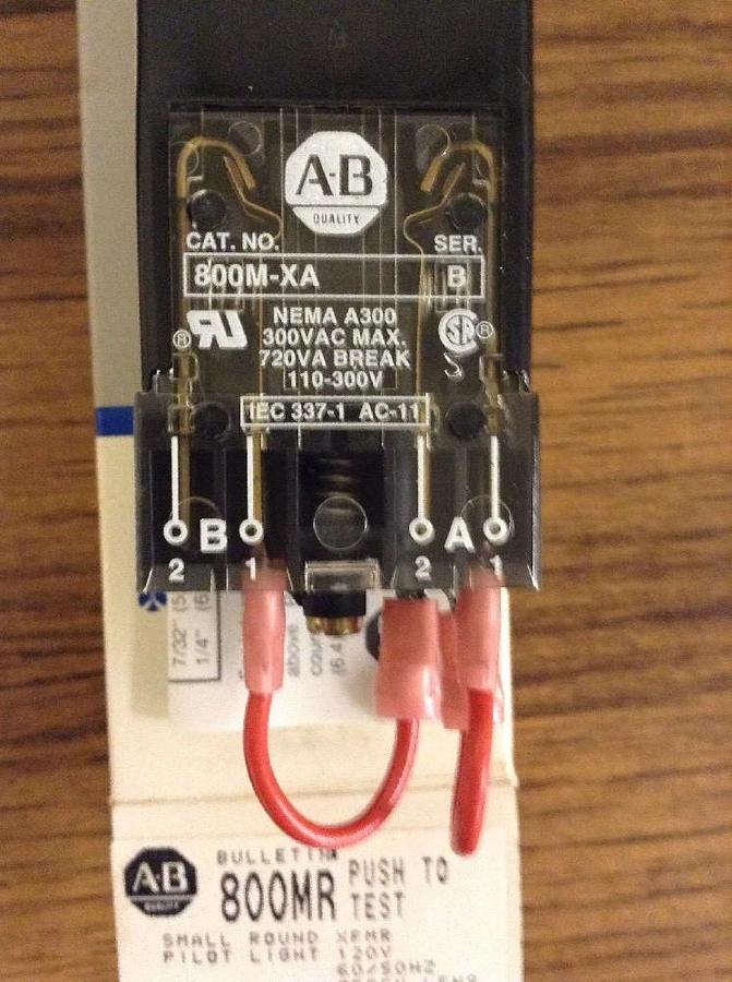 Allen Bradley,800MR-PT16G,Small Green Push Button Pilot Light  NIB