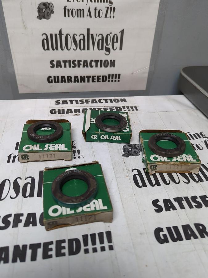 CHICAGO RAWHIDE,11171,OIL SEALS LOT OF 4 NOS