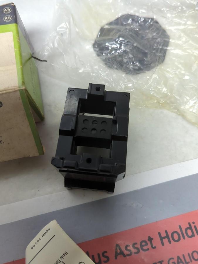 ALLEN-BRADLEY,84AB86,COIL 120/110V 60/50CY NOS