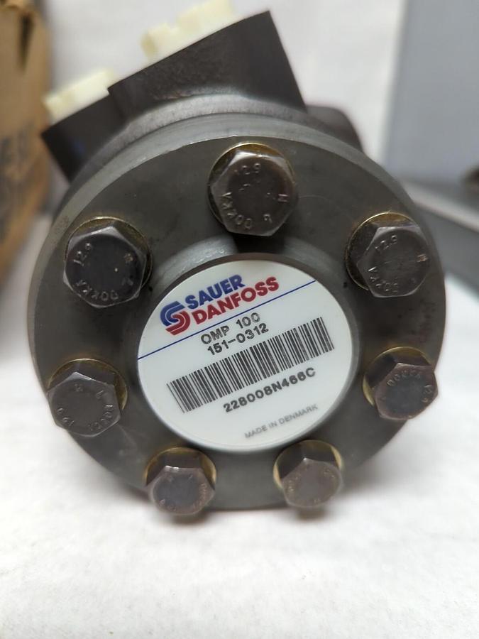 SAUER DANFOSS,151-0312,HYDRAULIC MOTOR OMP 100 NOS