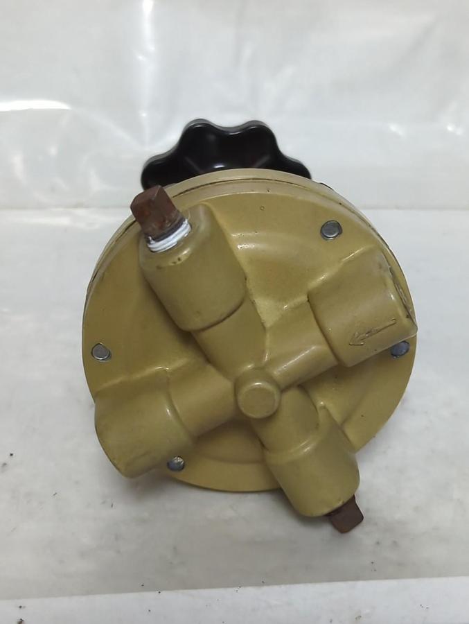 Used NORGREN,11-004-022,PRESSURE REGULATOR PRE-OWNED
