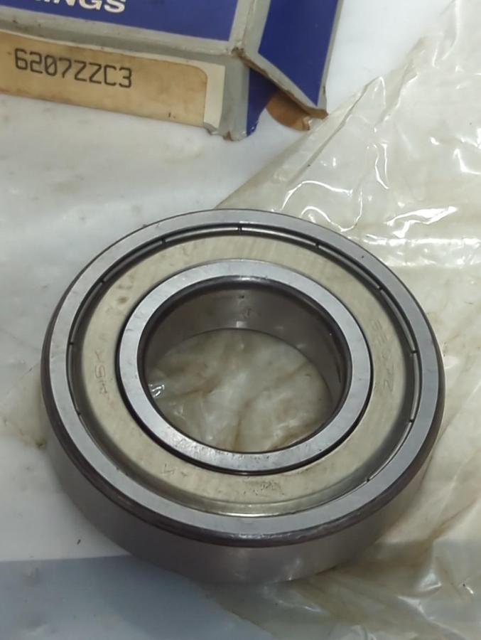 NSK,6207ZZC3,BALL BEARING LOT OF 2 NOS