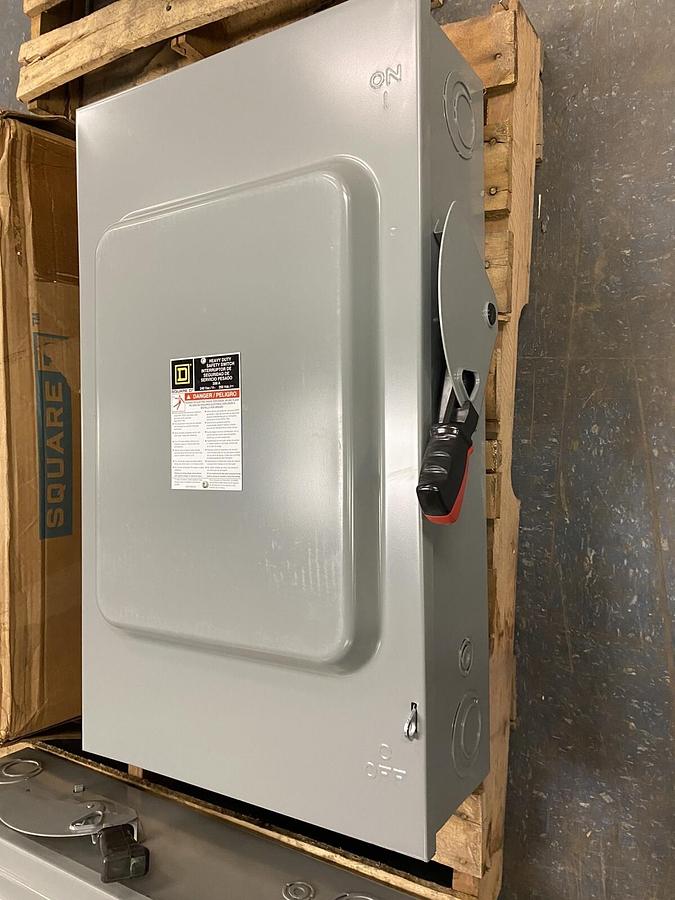 SQUARE D,H324N,200A FUSED DISCONNECT SAFETY SWITCH 240V