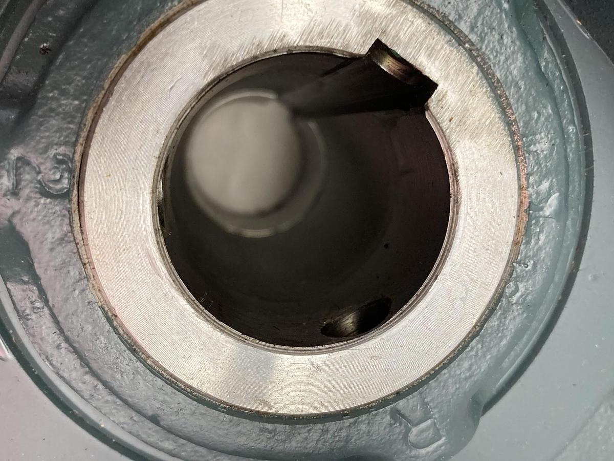 Dodge,Size HXT115S,Torque-Arm Speed Reducer 2149rpm 6.1Hp Ratio 15.35-1