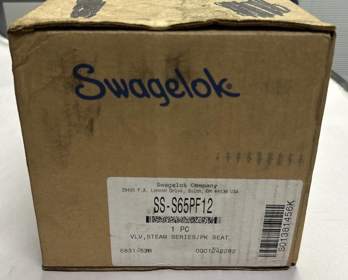 Used SWAGELOK,SS-S65PF12,STEAM SERIES BALL VALVE NEW