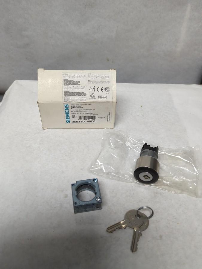 SIEMENS,3SB3 500-4BD01,2-POSITION KEY OPERATED SWITCH NOS