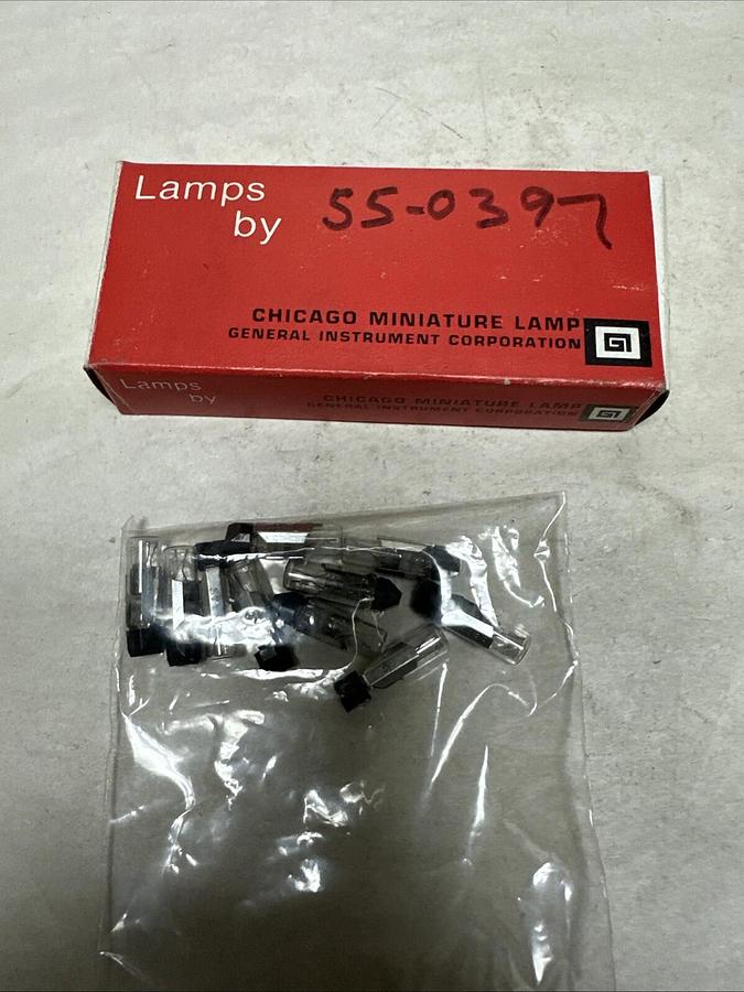 Used Chicago Mini Lamp,24ESB,Bulbs NEW