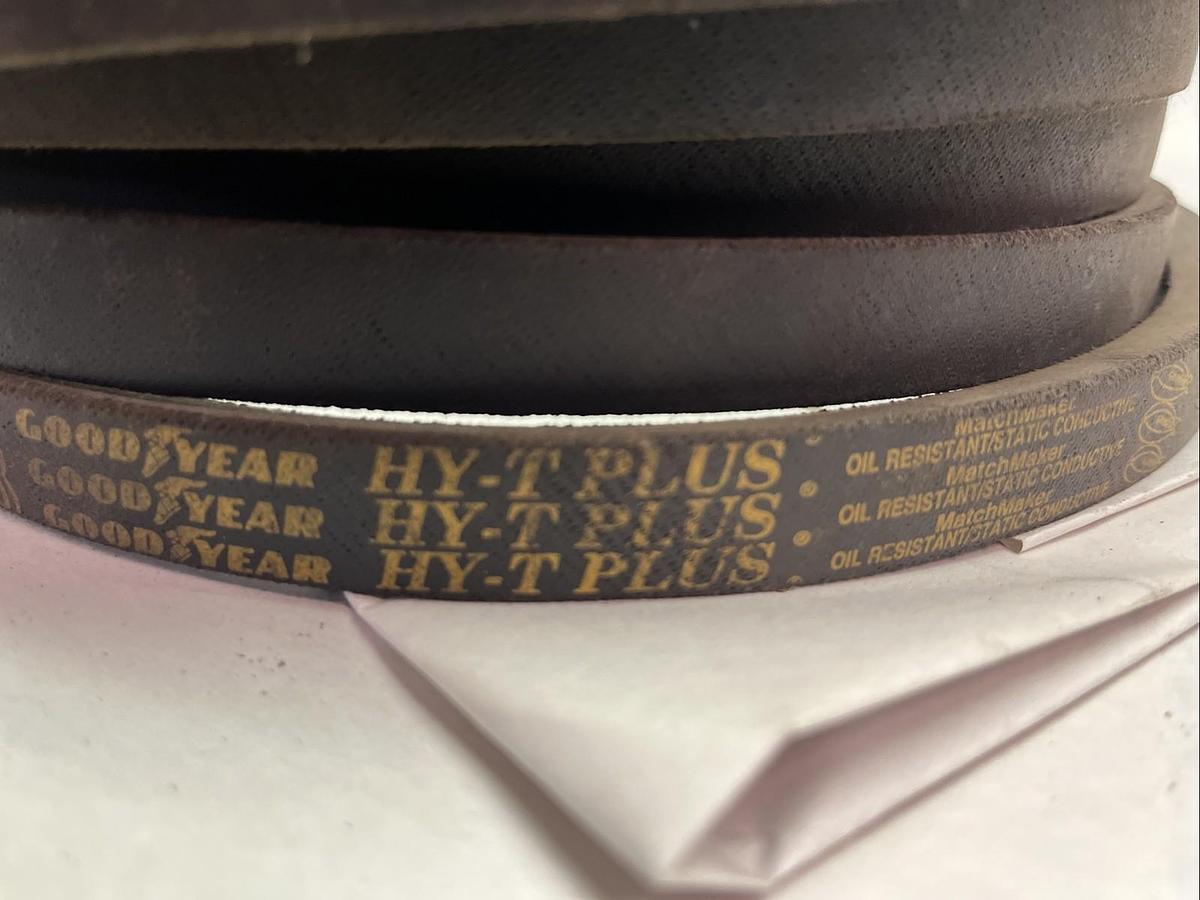 GOODYEAR,B81,V-BELT 5L840 LOT OF 2