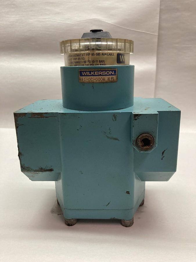 Used Wilkerson,R41-0C-000A-H91,Dual Air Regulator