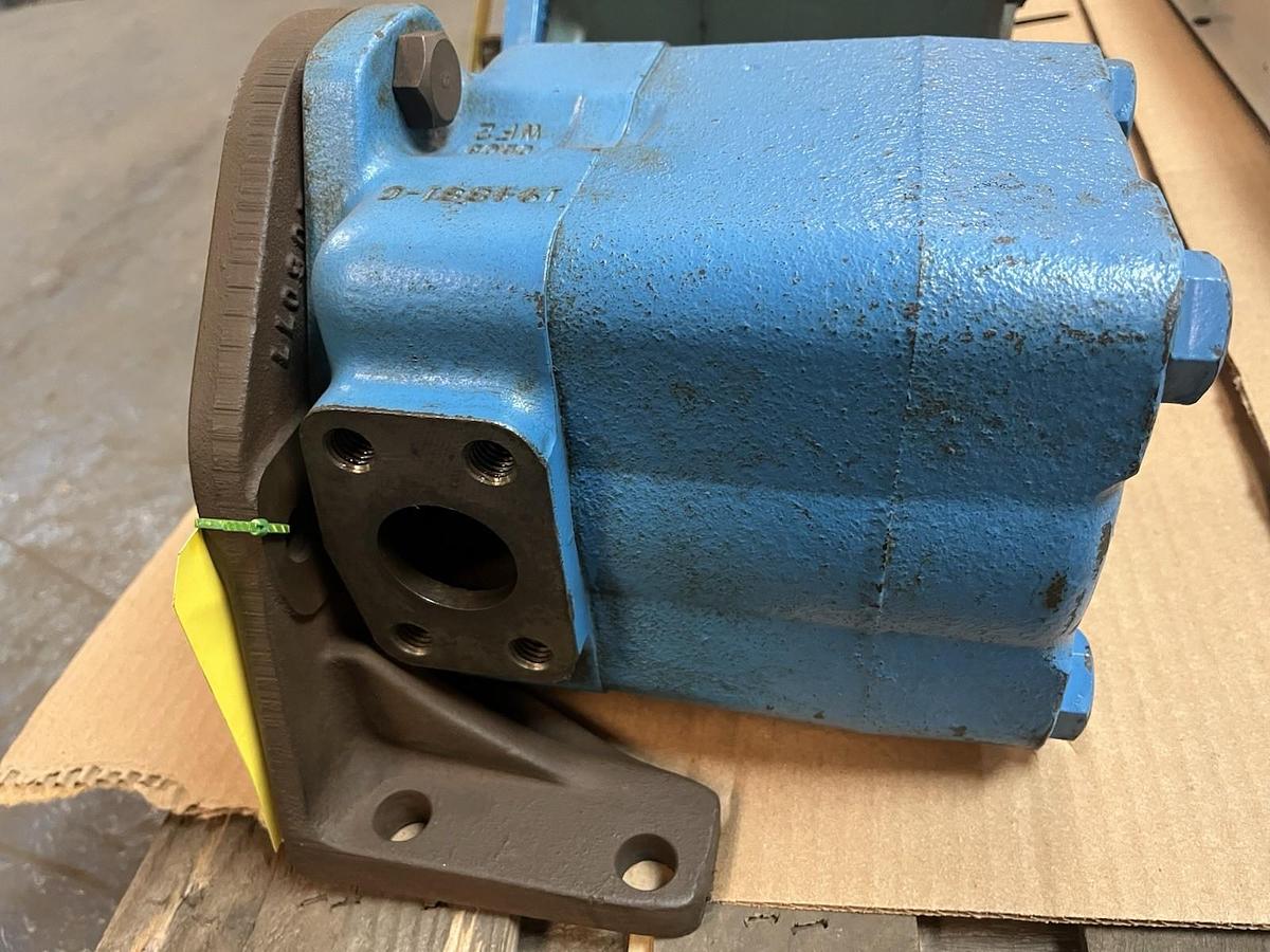 Used VICKERS,45V42A-1A22R,HYDRAULIC VANE PUMP
