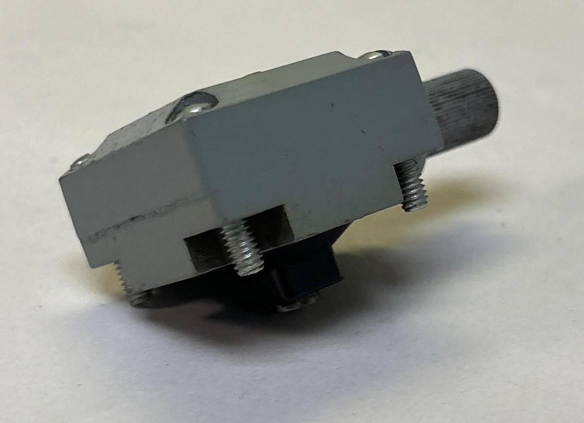 Used SQUARE D,9007C,LIMIT SWITCH HEAD