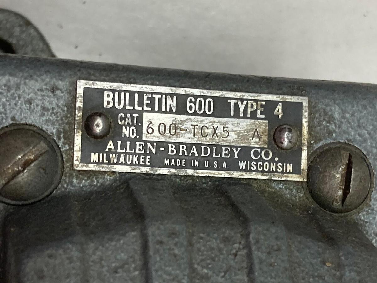 Used Allen-Bradley,600-TCX5,Manuel Motor Starter Switch