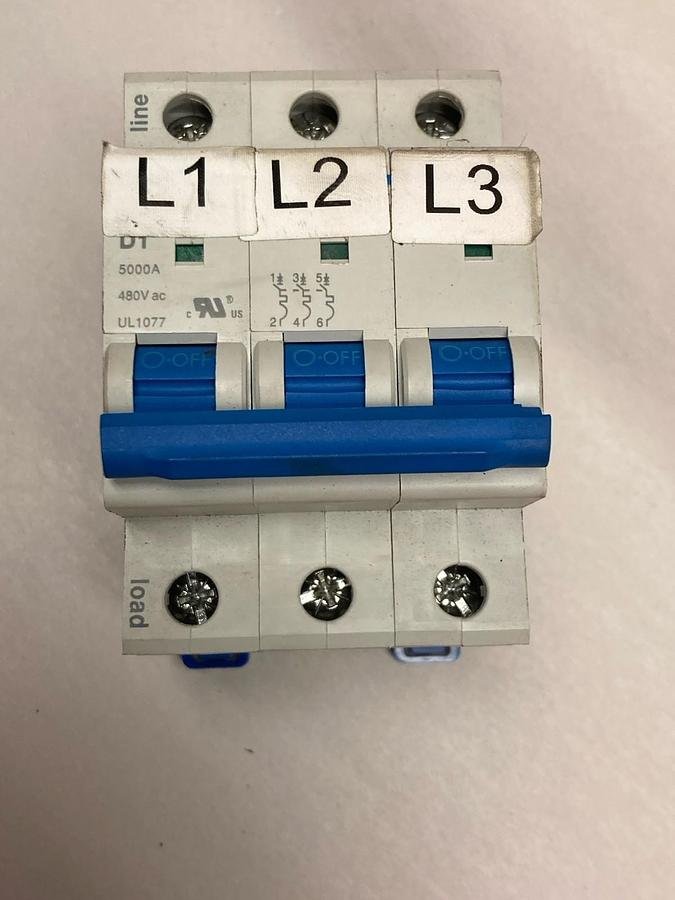 Used Chint,E218757,3-Pole Miniature Circuit Breaker 10A 480Vac