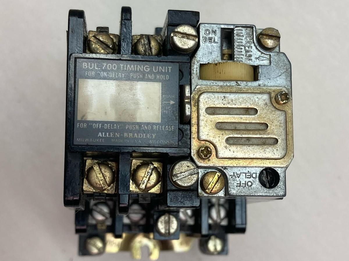 Used Allen-Bradley,700-NT400A1,Relay W/Pnuematic Time Delay Unit Ser C
