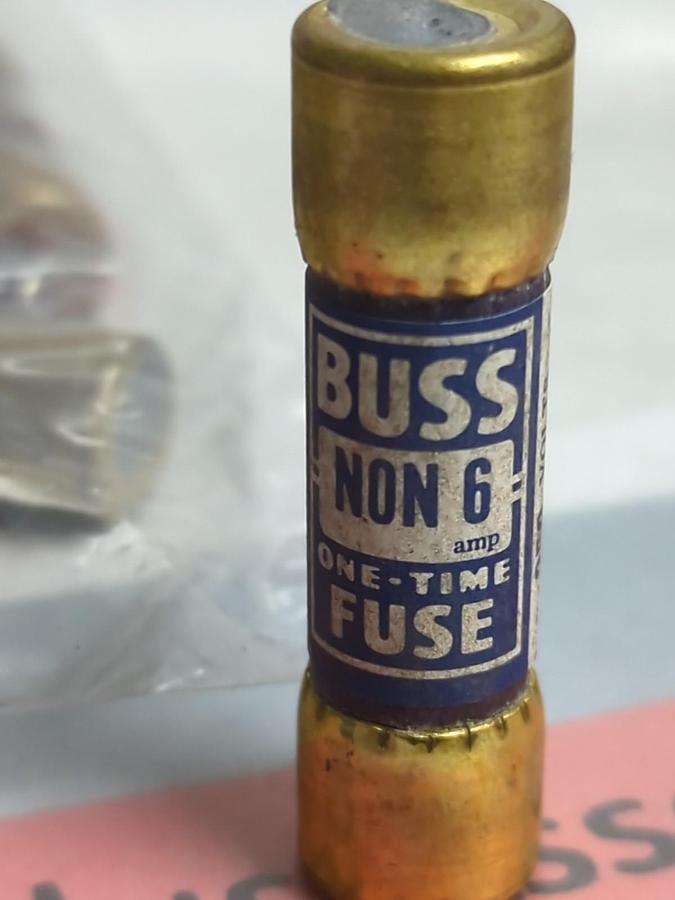 Used COOPER BUSSMANN,NON-6,ONE-TIME FUSE 6 AMP LOT OF 31 PRE-OWNED