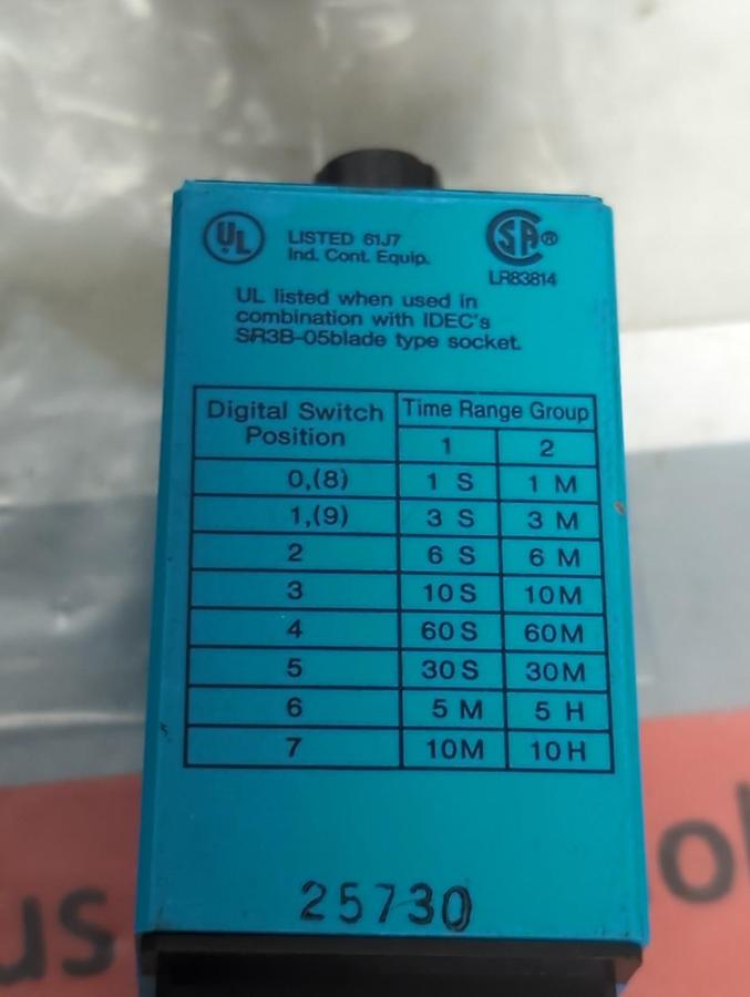 Used IDEC,RTE-B21,TIMER RELAY 24VAC/DC LOT OF 6 PRE-OWNED