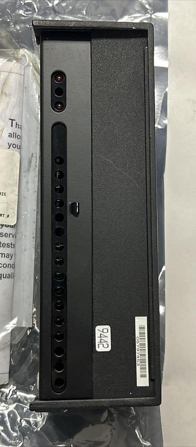 Used GE FANUC,IC660EBA100/IC660EBA100K,GENIUS BLOCK I/O MODULE REFURBISHED