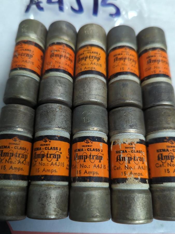 Used GOULD SHAWMUT,A4J15,AMP-TRAP 15 AMP FUSE LOT OF 10 PRE-OWNED