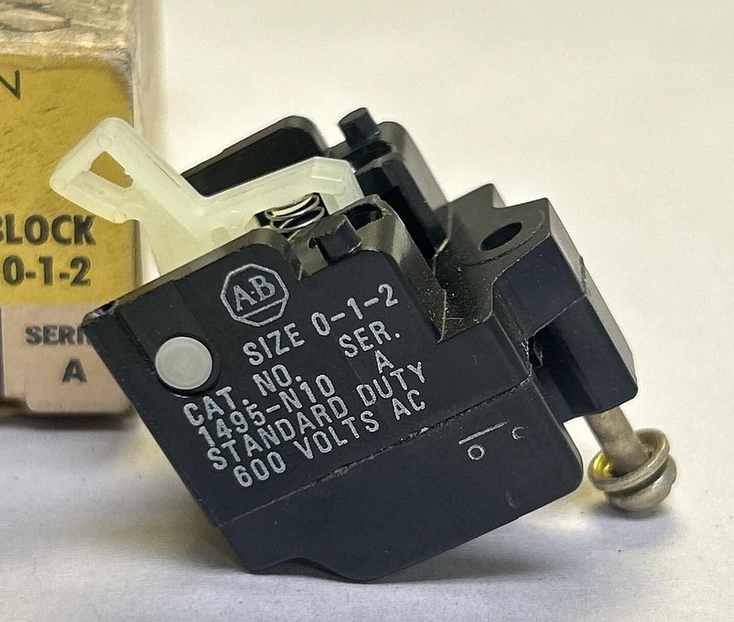ALLEN BRADLEY,1495-N10,AUXILIARY CONTACT BLOCK SIZE 0-2 NOS