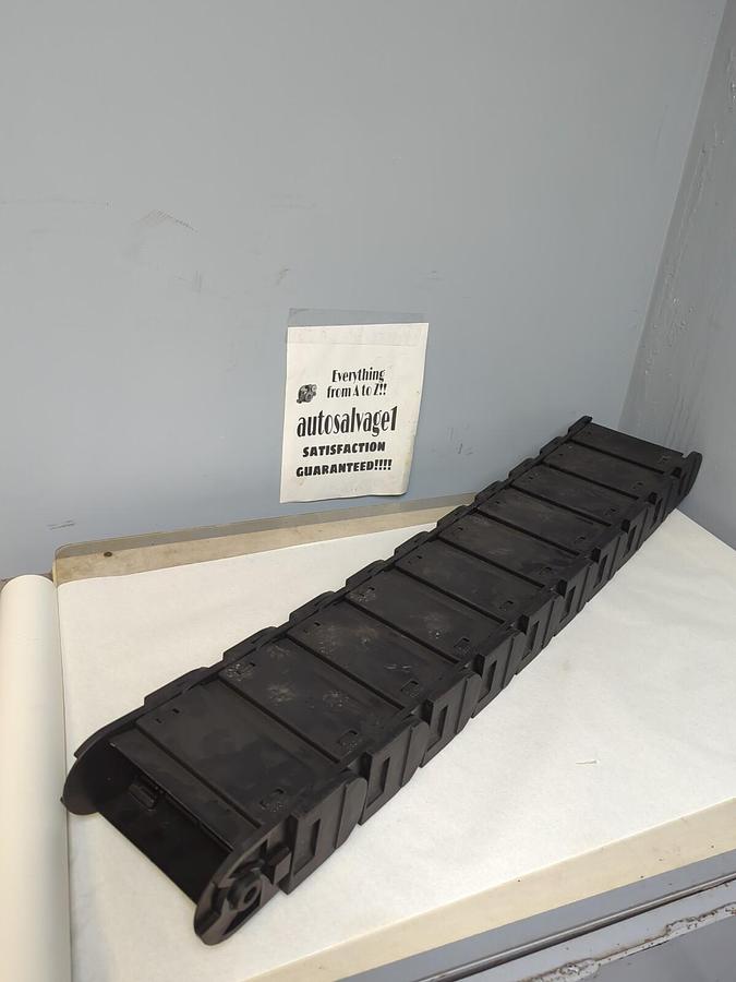 IGUS,40.02.150  886.15,ENERGY CHAIN 39 INCH LONG 7.5X3.25 INCH OD 6X2.5 INCH ID