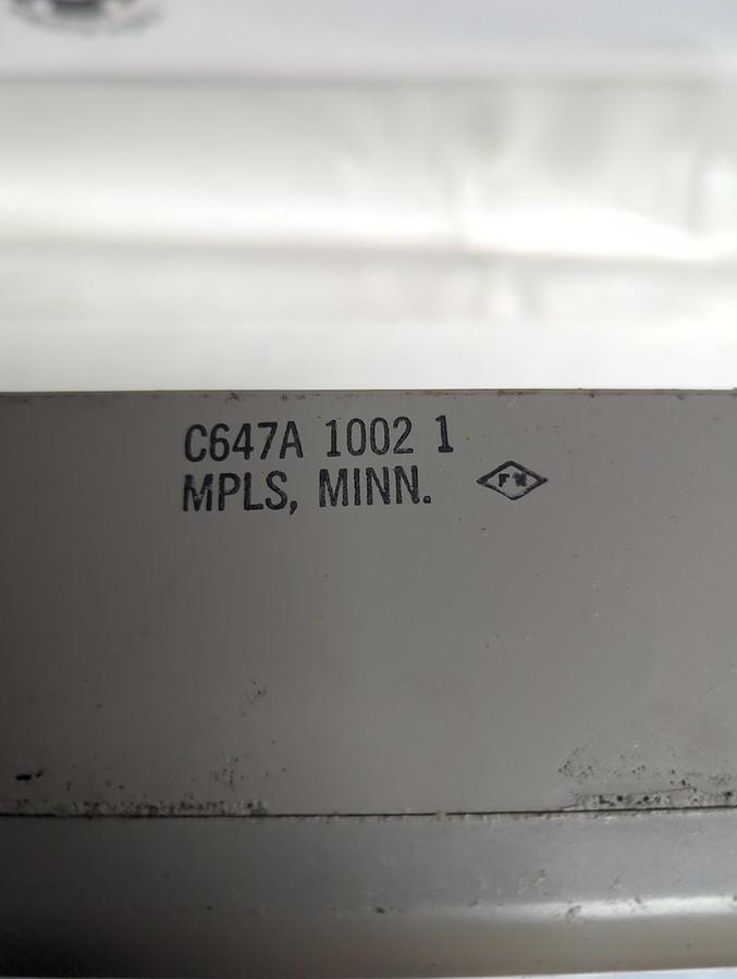 Used HONEYWELL,C647A 1002 1,GAS PRESSURE SWITCH PRE-OWNED