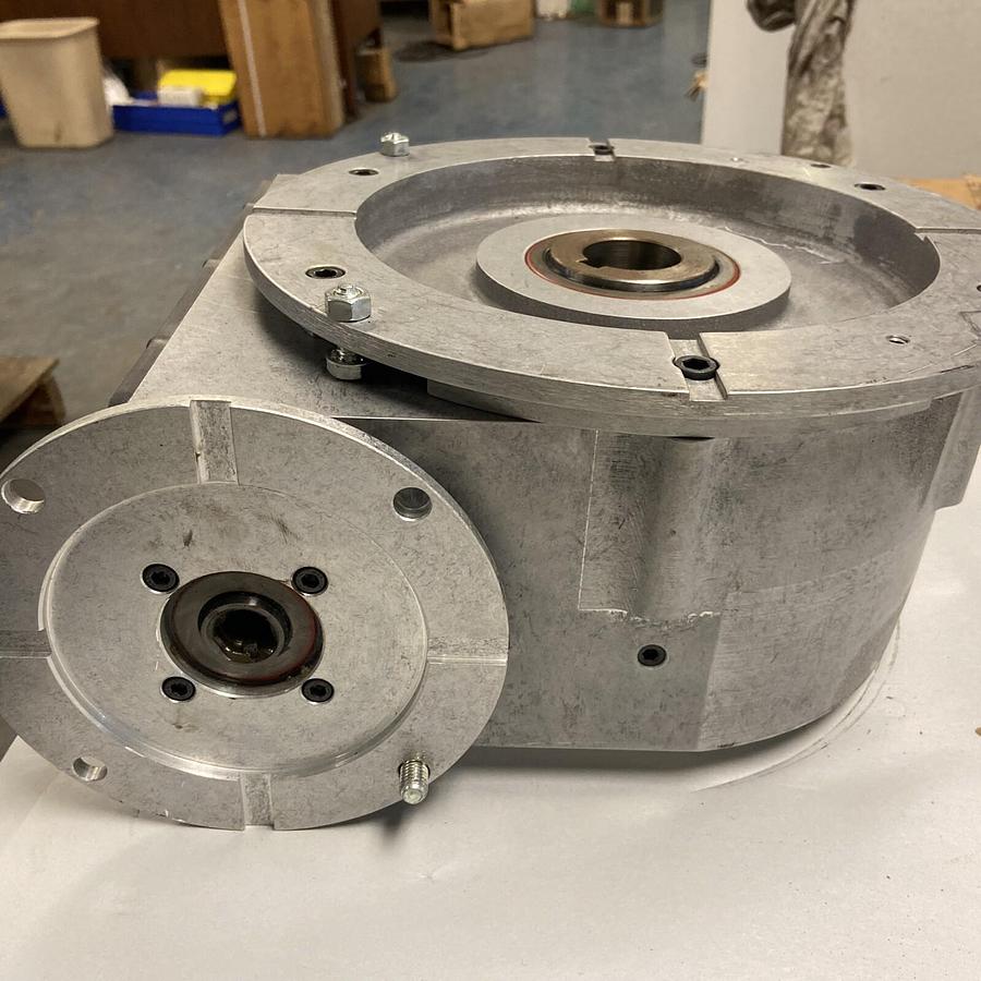 Stelron,SFLGR-3-1-R-1-56C-1.50-.75-A,Motor Reducer