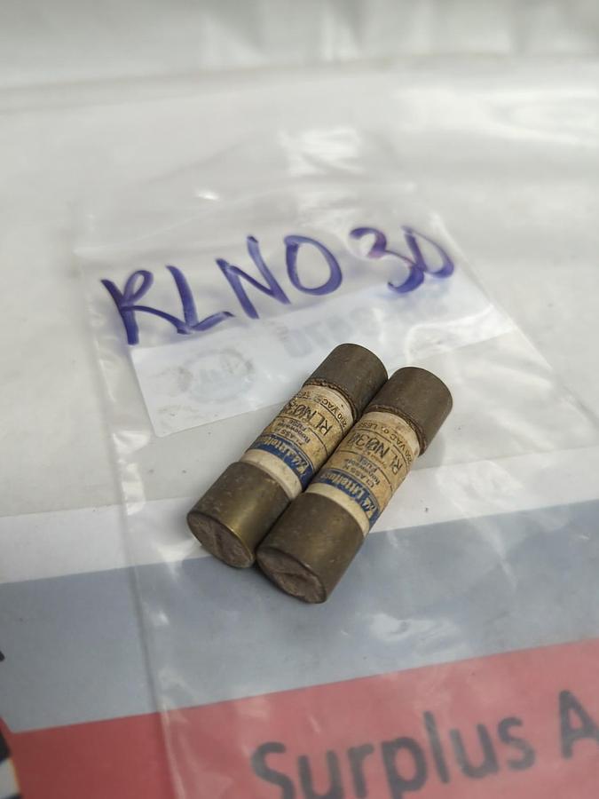 LITTELFUSE,RLN030,RENEWABLE 30 AMP FUSE LOT OF 2 PRE-OWNED