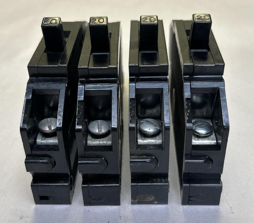 Used SYLVANIA,Q120,CIRCUIT BREAKER 20A 120/240V 1P LOT OF 4