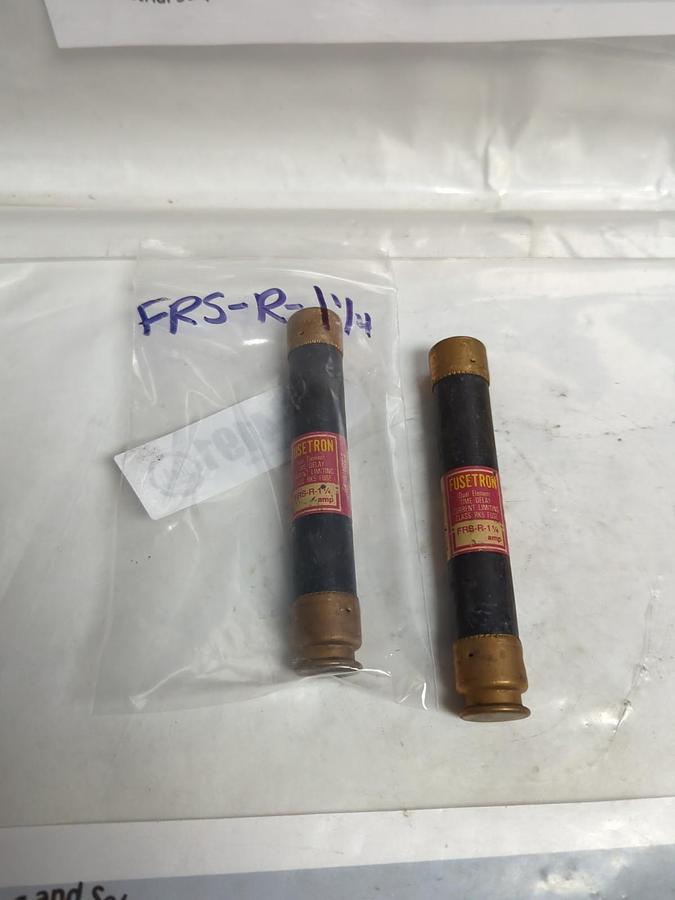 Used COOPER BUSSMANN,FRS-R-1-1/4,FUSETRON FUSE 1-1/4 AMP LOT OF 2 PRE-OWNED