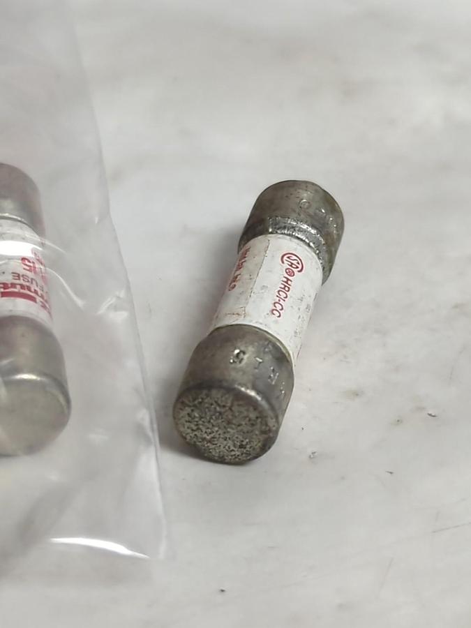 Used FERRAZ SHAWMUT,ATMR15,CLASS CC 15 AMP FUSE LOT OF 14 PRE-OWNED