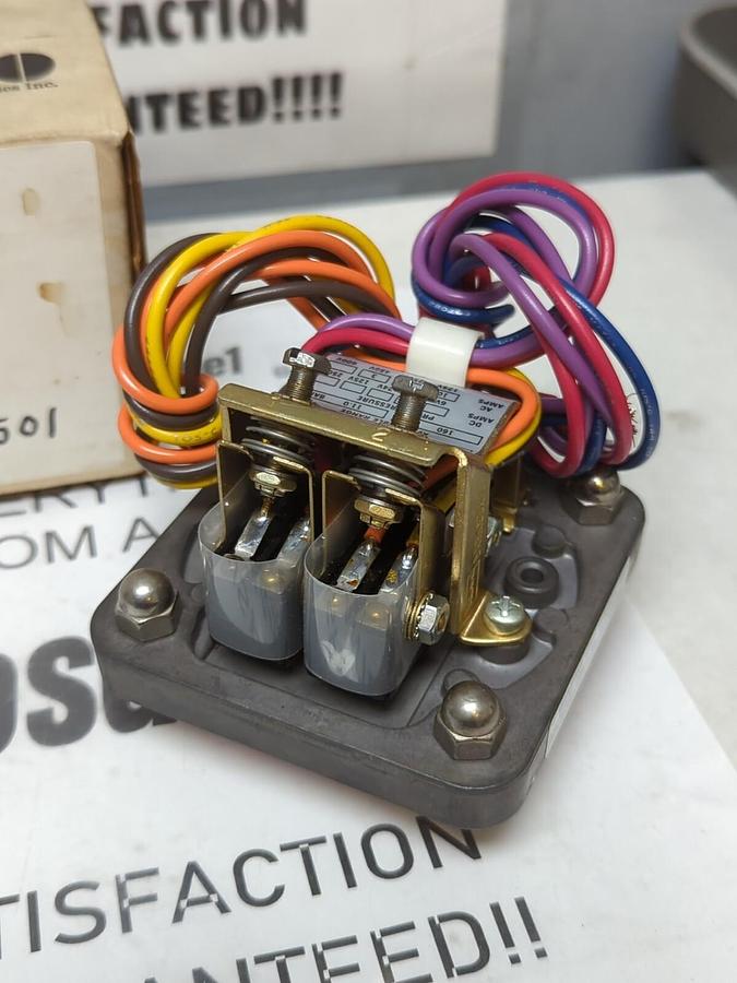 BARKSDALE,D2S-A80SS,DIAPHRAGM PRESSURE SWITCH 160 PSI NOS