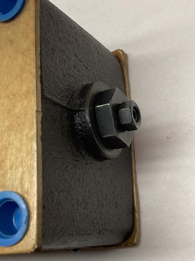 Used Vickers,DGFN-06-50,Valve