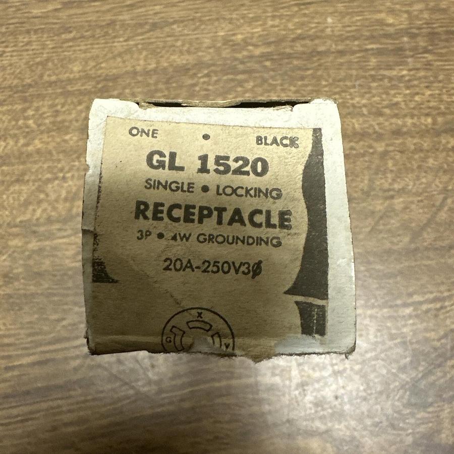 GE,GL1520,Single Locking Receptacle