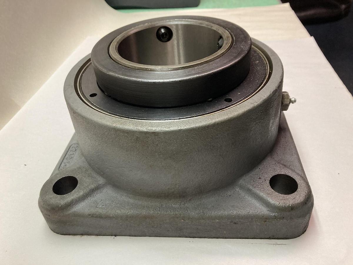 Link-Belt,FE-B22463E,Roller Bearing 3 15/16 Inch