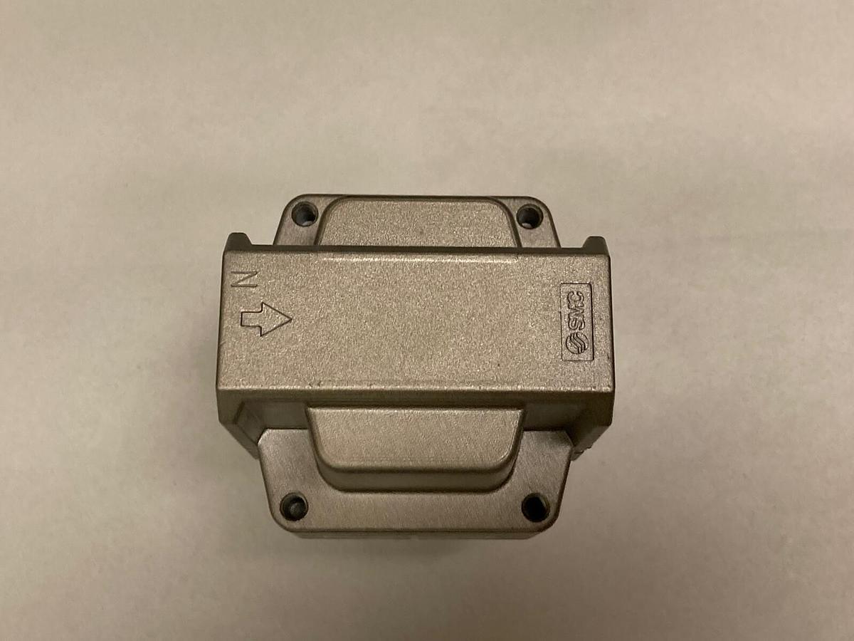 Used UNBRANDED,AF40-N04D-Z,Pneumatic Filter  150 PSI