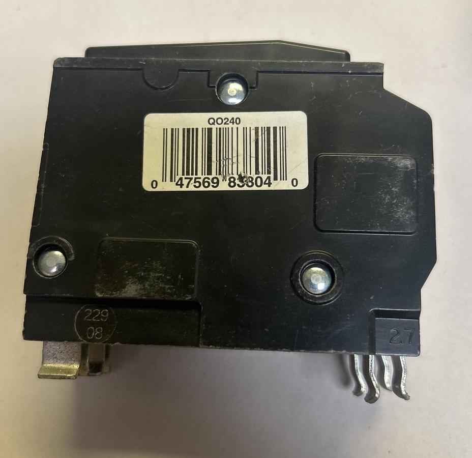 Used SQUARE D,Q0240,CIRCUIT BREAKER 40A 120/240V 2P LOT OF 5