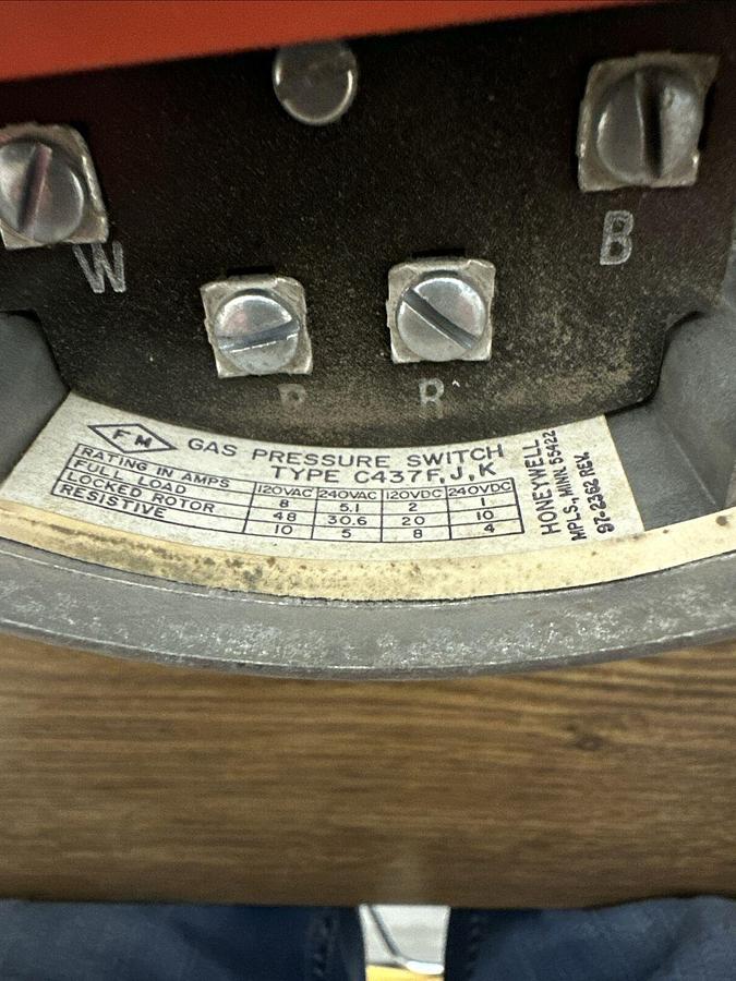 Honeywell,C437F/J/K,Gas Pressure Switch