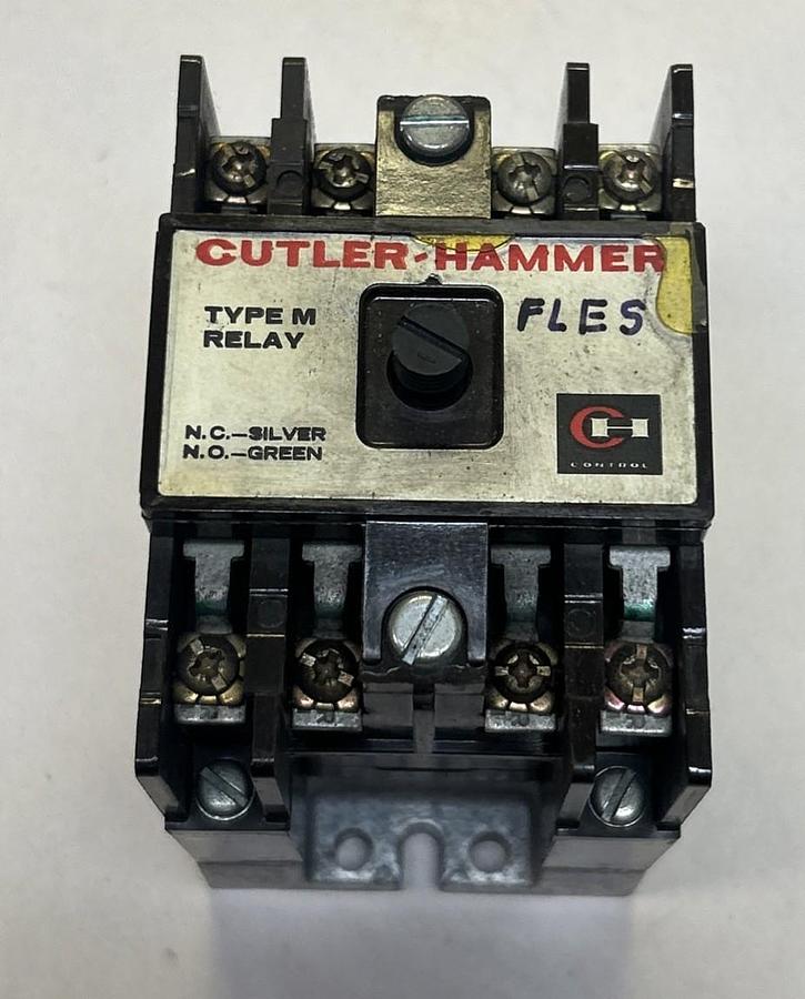 Used CUTLER-HAMMER,D26MB,RELAY
